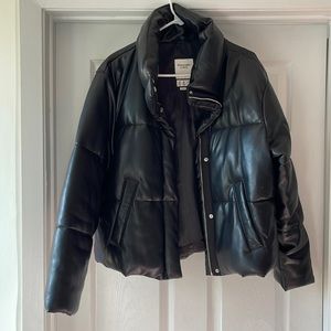 Black A&F Mini Puffer